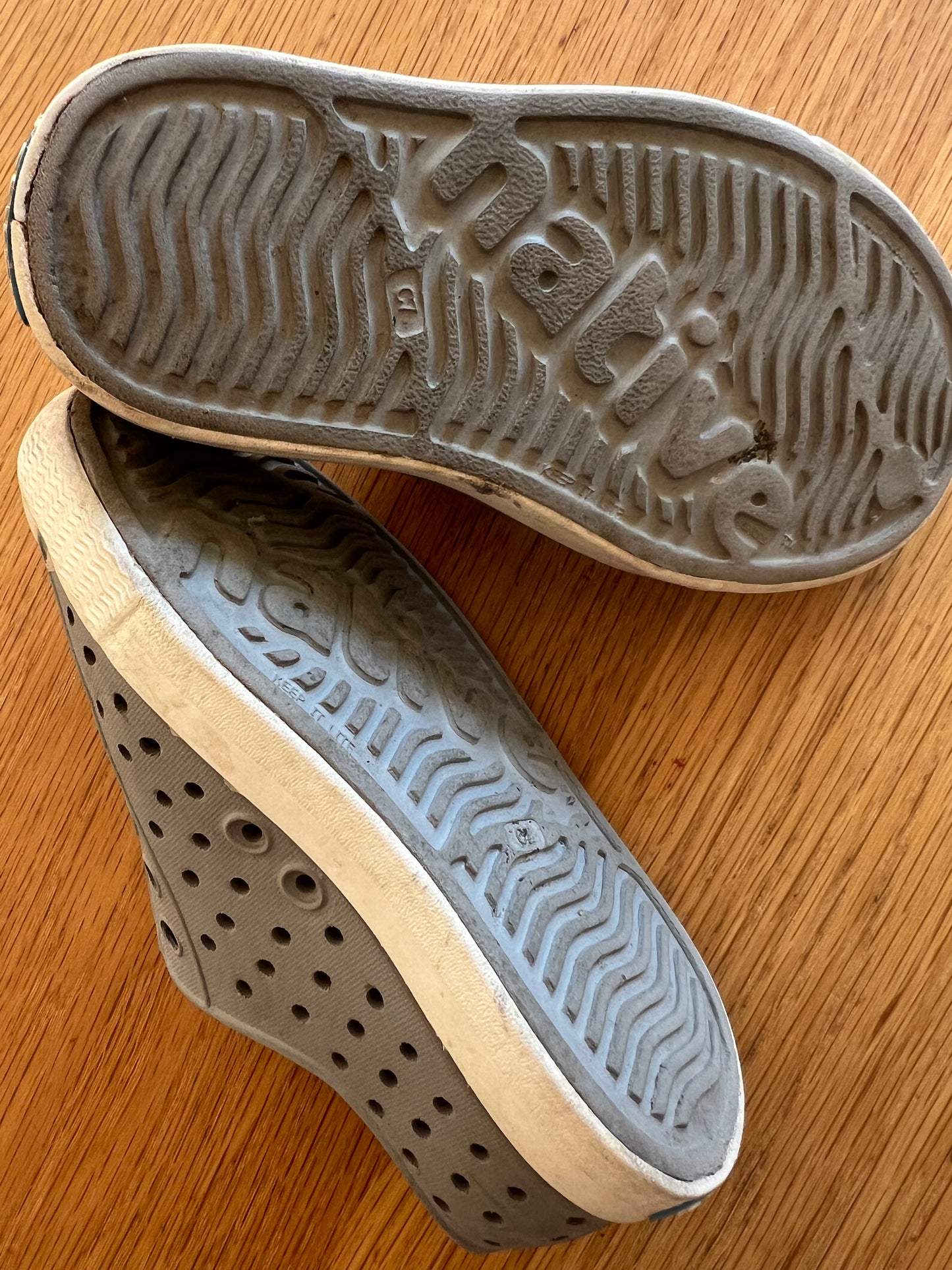 Native Grey Shoes C7