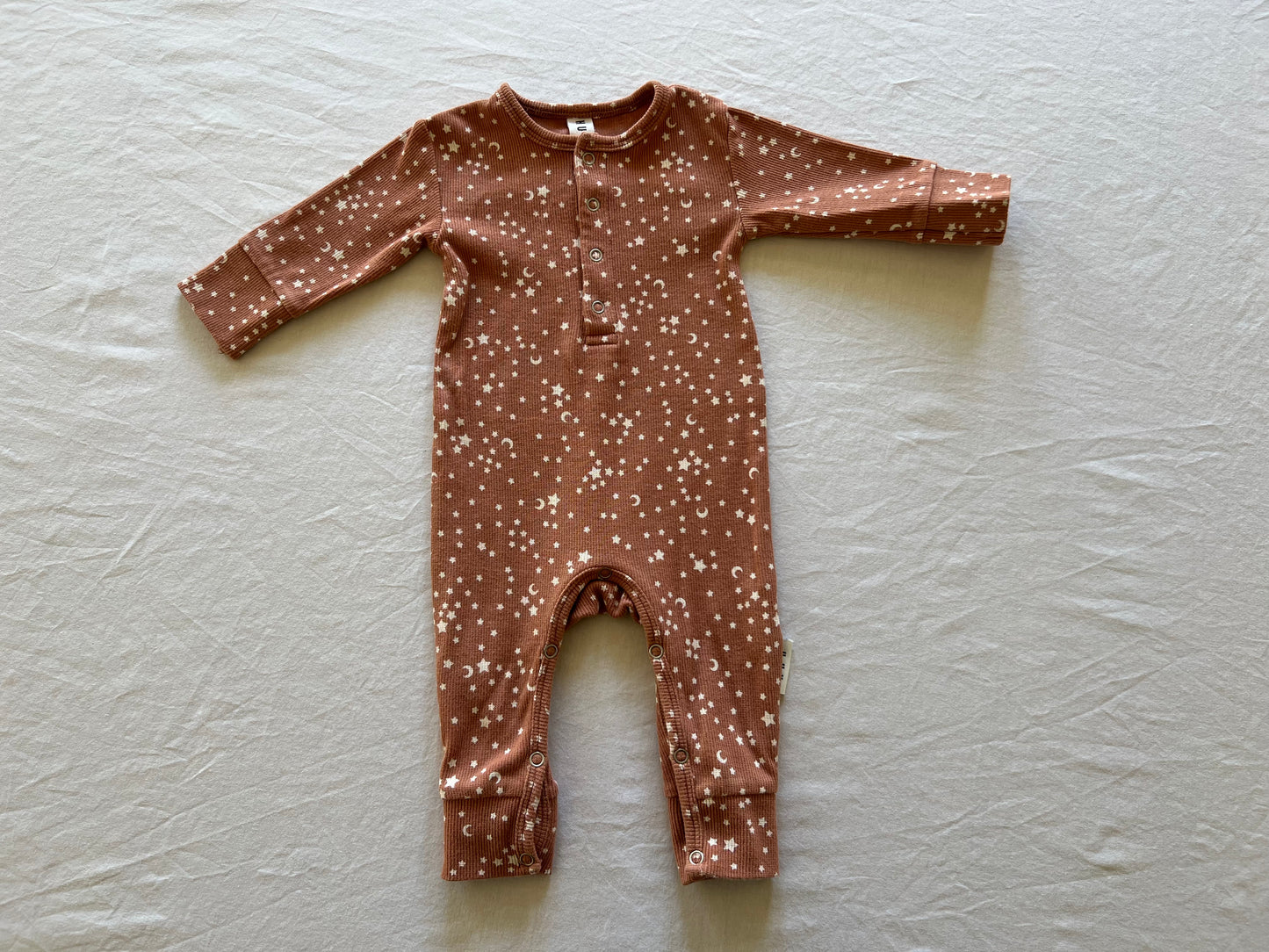 Hux Long Sleeve Onesie 0-3M